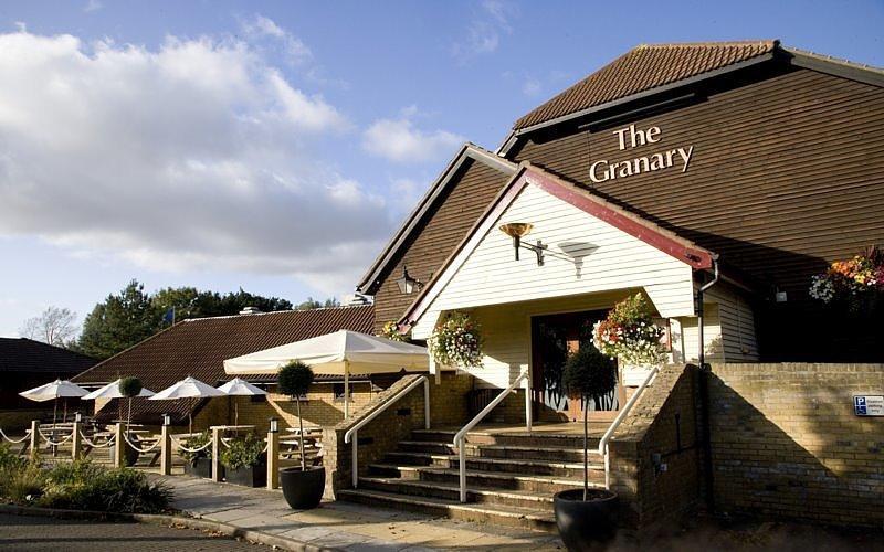 Premier Inn Peterborough - Ferry Meadows Exterior foto