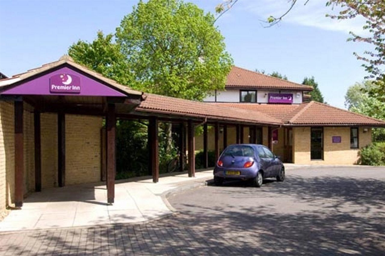 Premier Inn Peterborough - Ferry Meadows Exterior foto